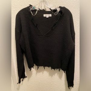 Cropped Black Sweater (Size Medium)